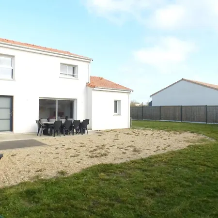 Maison D'anetz Holiday home